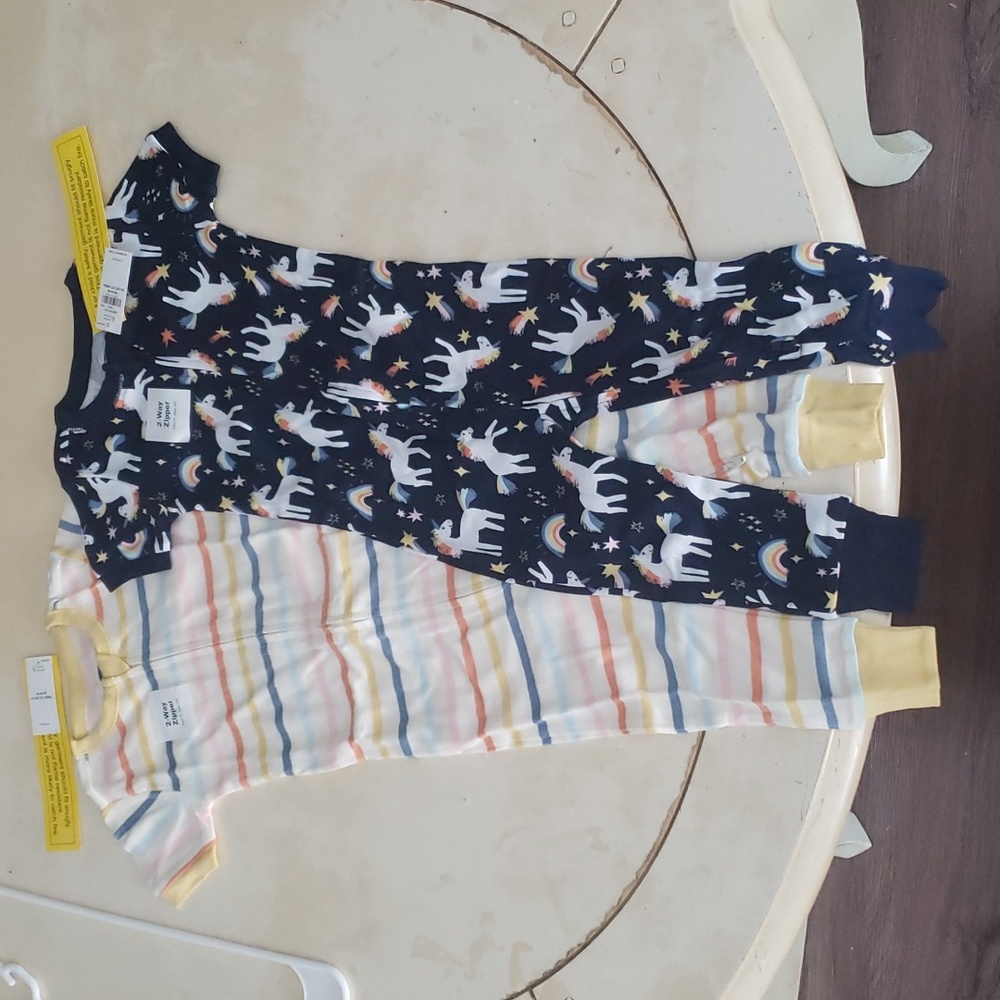 Set of 2 Short sleeves sleep onesies